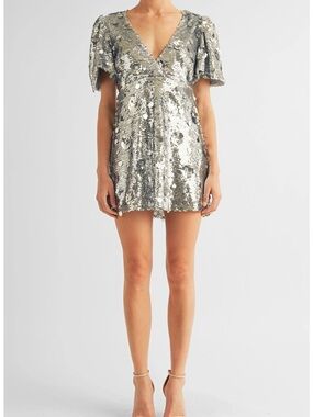 Arose Studio Luna Silver Sequin Mini Dress L Petite NWT